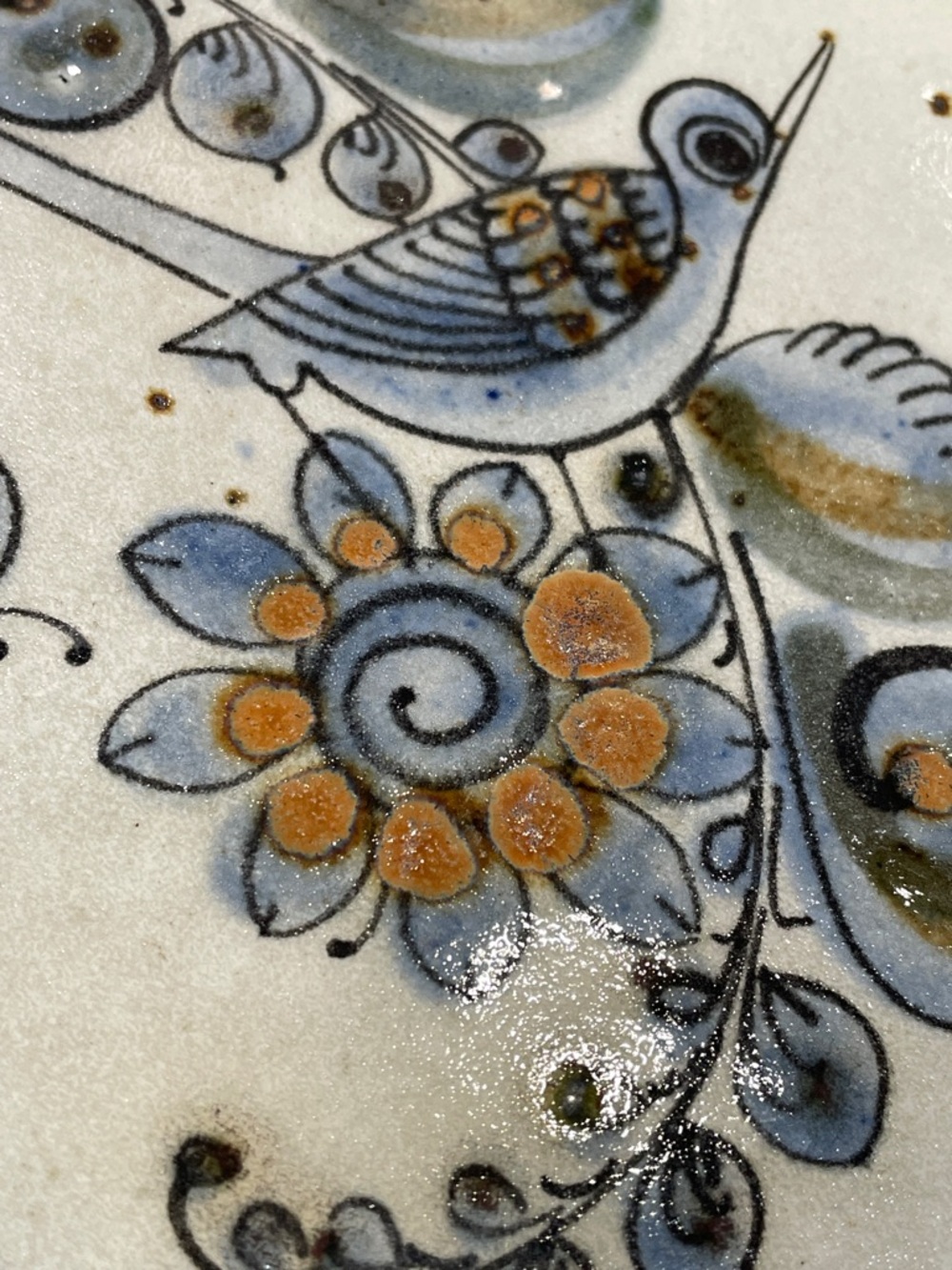Stunning Ken Edwards Bird Flowers Mexico Studio Art Pottery Trivet - Picture 2 of 7